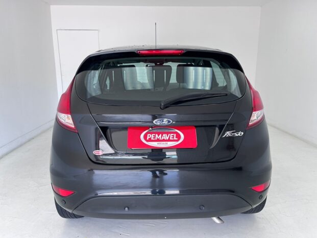 
								FORD FIESTA 1.6 SEL HATCH 16V FLEX 4P MANUAL 2017 full									