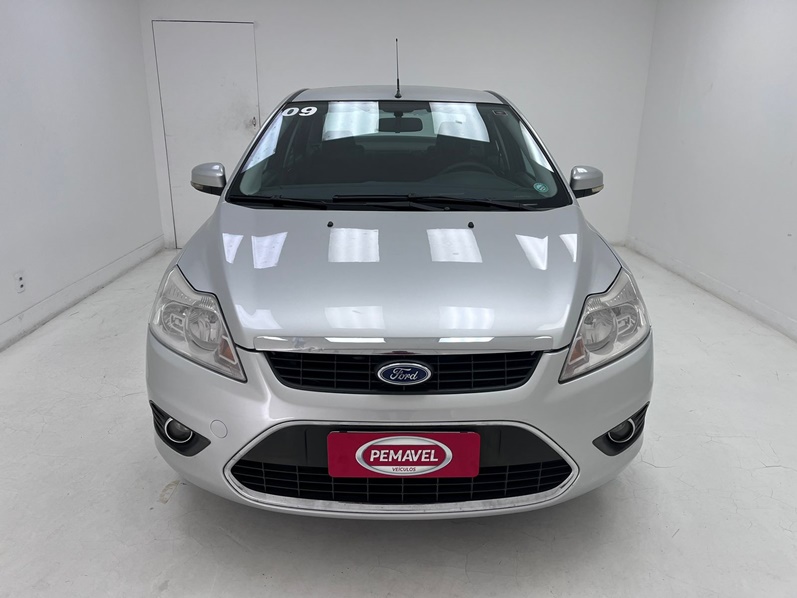 FORD FOCUS 2.0 GLX SEDAN 16V GASOLINA 4P MANUAL 2009
