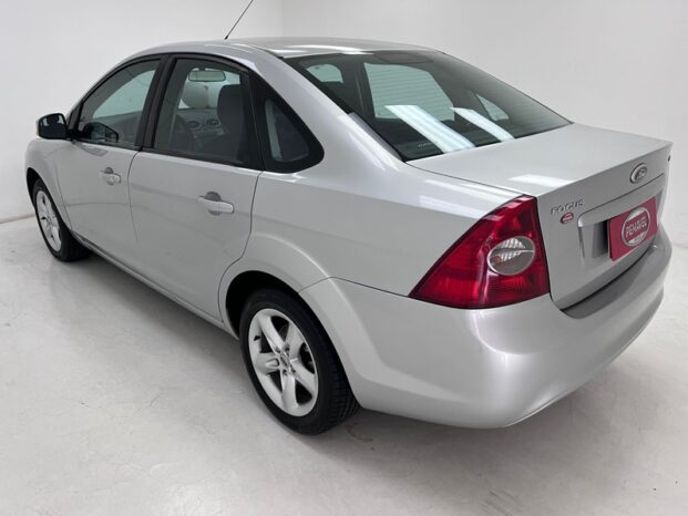 
								FORD FOCUS 2.0 GLX SEDAN 16V GASOLINA 4P MANUAL 2009 full									