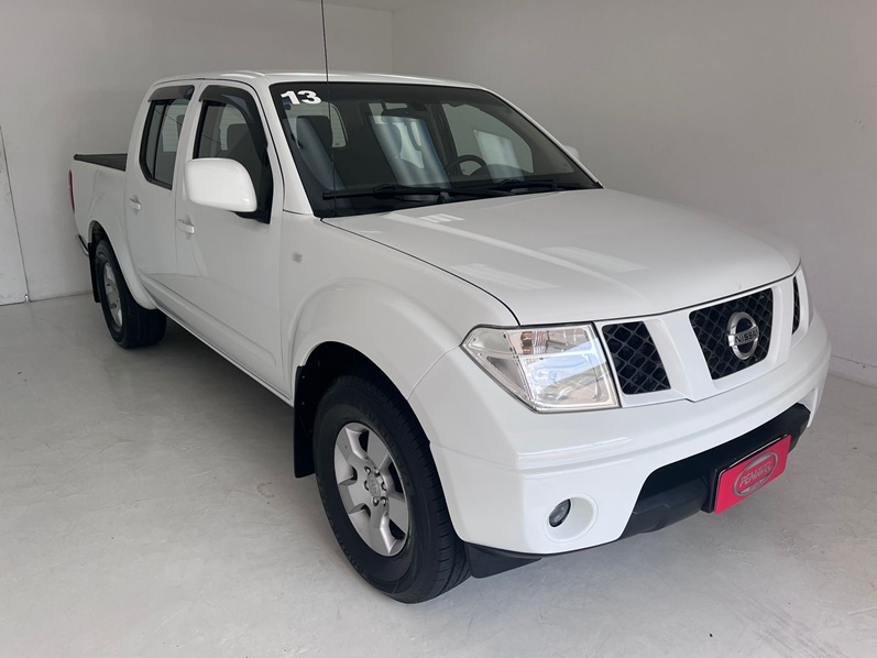 NISSAN FRONTIER 2.5 XE 4X2 CD TURBO ELETRONIC DIESEL 4P MANUAL 2013