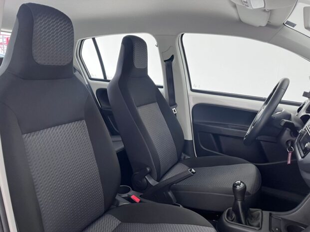 
								VOLKSWAGEN UP 1.0 TSI MPI MOVE UP 12V FLEX 4P MANUAL 2018 full									