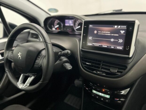 
								PEUGEOT 2008 1.6 16V FLEX GRIFFE 4P AUTOMÁTICO 2020 full									