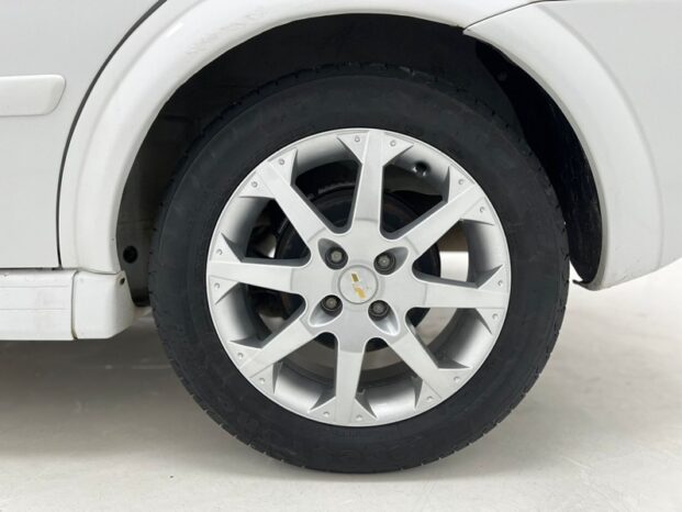 
								CHEVROLET ASTRA 2.0 MPFI ADVANTAGE 8V FLEX 4P MANUAL 2011 full									