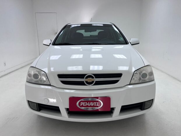 
								CHEVROLET ASTRA 2.0 MPFI ADVANTAGE 8V FLEX 4P MANUAL 2011 full									