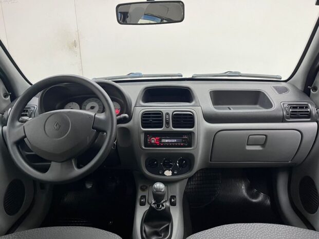 
								RENAULT CLIO 1.0 CAMPUS 16V FLEX 4P MANUAL 2010 full									