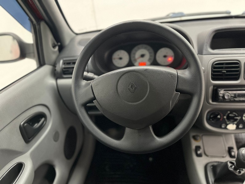 RENAULT CLIO 1.0 CAMPUS 16V FLEX 4P MANUAL 2010