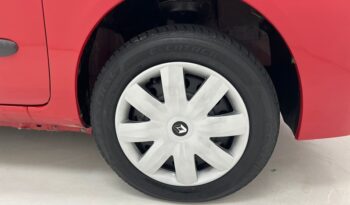 
									RENAULT CLIO 1.0 CAMPUS 16V FLEX 4P MANUAL 2010 full								