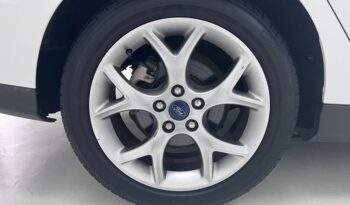 
									FORD FOCUS FASTBACK 2.0 SE 16V FLEX 4P POWERSHIFT 2019 full								