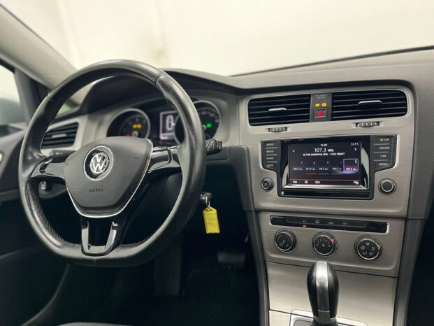 
								VOLKSWAGEN   GOLF  1.4 TSI COMFORTLINE 16V GASOLINA 4P AUTOMÁTICO 2015 full									