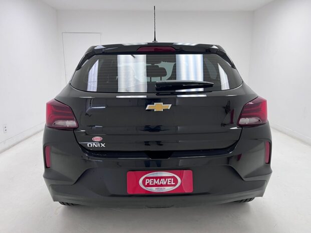 
								CHEVROLET ONIX 1.0 FLEX MANUAL 2023 full									