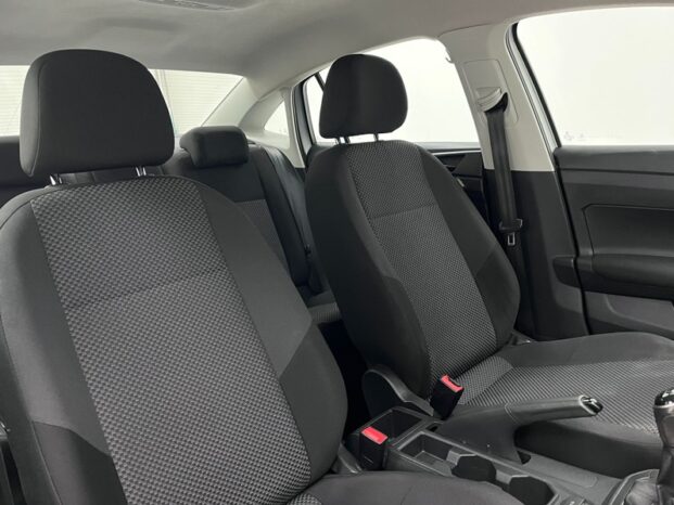 
								VOLKSWAGEN VIRTUS 1.6 MSI TOTAL FLEX MANUAL 2020 full									