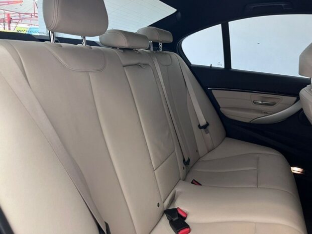 
								BMW 328I 2.0 M SPORT 16V ACTIVEFLEX 4P AUTOMÁTICO 2017 full									