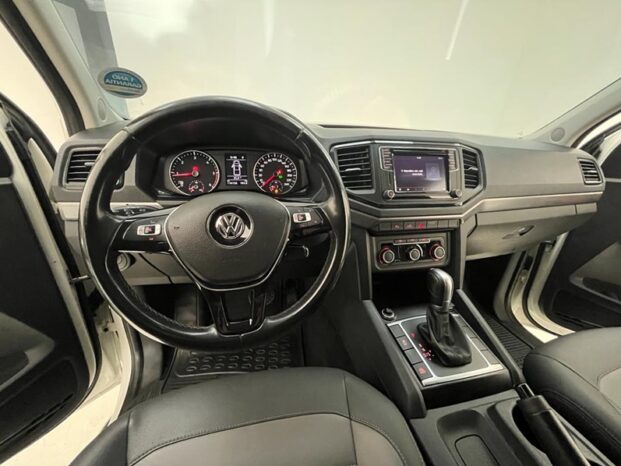 
								VOLKSWAGEN AMAROK 2.0 TRENDLINE 4X4 CD 16V TURBO INTERCOOLER DIESEL 4P AUTOMÁTICO 2017 full									