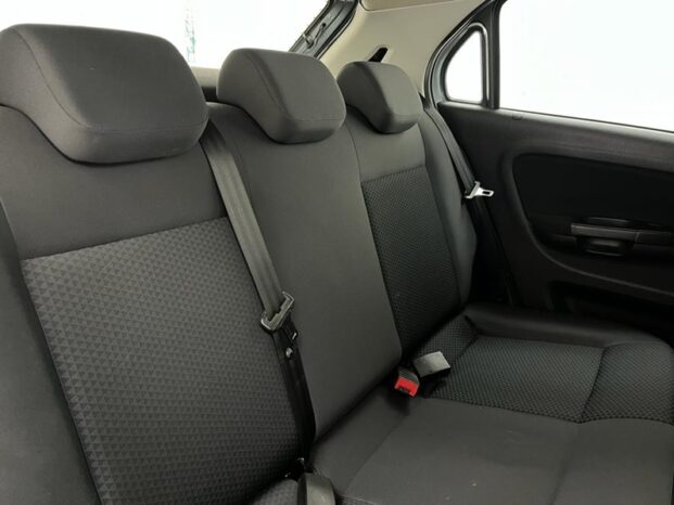 
								VOLKSWAGEN GOL 1.6 MSI TOTALFLEX 4P MANUAL 2021 full									