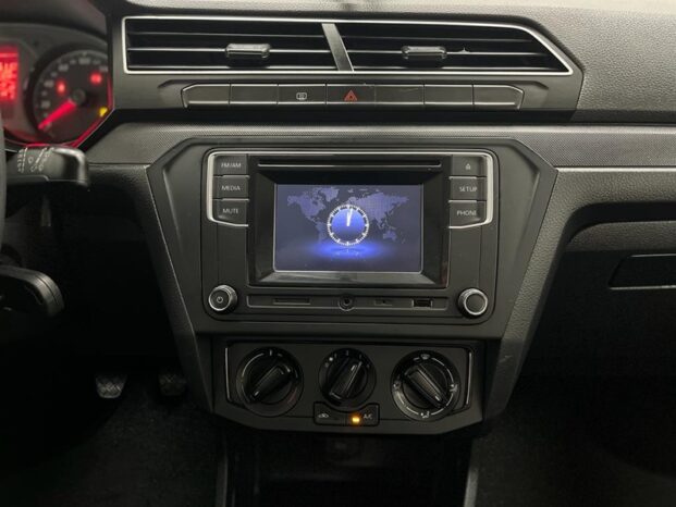 
								VOLKSWAGEN GOL 1.6 MSI TOTALFLEX 4P MANUAL 2021 full									