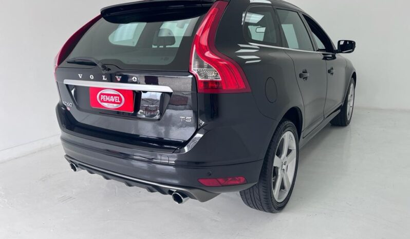 
								VOLVO XC60 2.0 T5 R DESIGN TURBO GASOLINA 4P AUTOMÁTICO 2014 full									